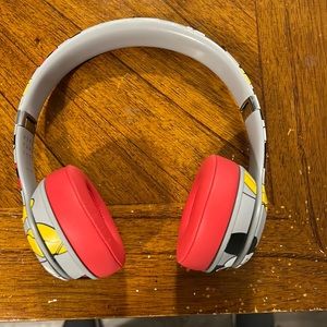 Beats Solo 3 Disney edition